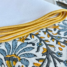 Load image into Gallery viewer, Gold Trim Napkin