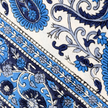 Load image into Gallery viewer, Paisley Tablecloth