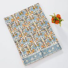 Load image into Gallery viewer, Patterned Tablecloth